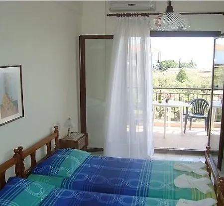 Apartment Yianna &